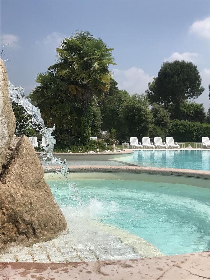 Agriturismo Corte Salandini Hotel Ponti sul Mincio Exterior foto
